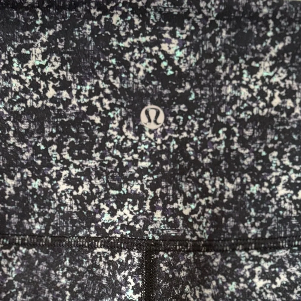Lululemon Wunder Under Pant *Full-On Luon (Roll Down) Size 4 - Picture 8 of 9